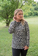 Load image into Gallery viewer, Leopard and Lace Top