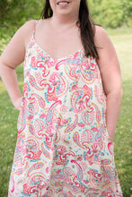 Load image into Gallery viewer, Paisley Paradise Maxi Dress