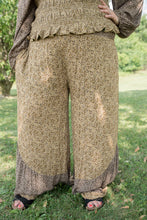 Load image into Gallery viewer, Where We Wander Top and Pants Set