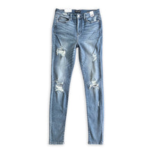 Load image into Gallery viewer, A Sunday Afternoon Judy Blue Skinny Jeans